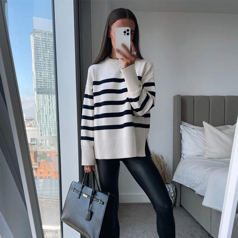 Suéter Casual Knit - Listrado de Manga Longa, Modelo Oversized com Gola Redonda – Casual e Confortável